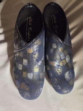 Helle Comfort Blue Metallic Patterned Slip-On Shoes